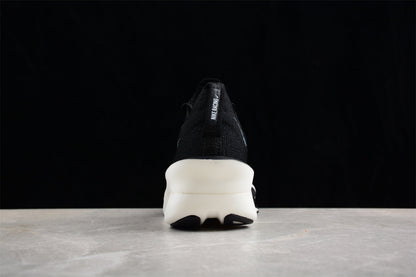 Zoom Alphafly Ne - T% 3 And White - Black Unisex Streetwear Limited Edition - Introducing the Nike Zoom Alphafly NEXT% 3, the ultimate innovation in long-distance running footwear. This