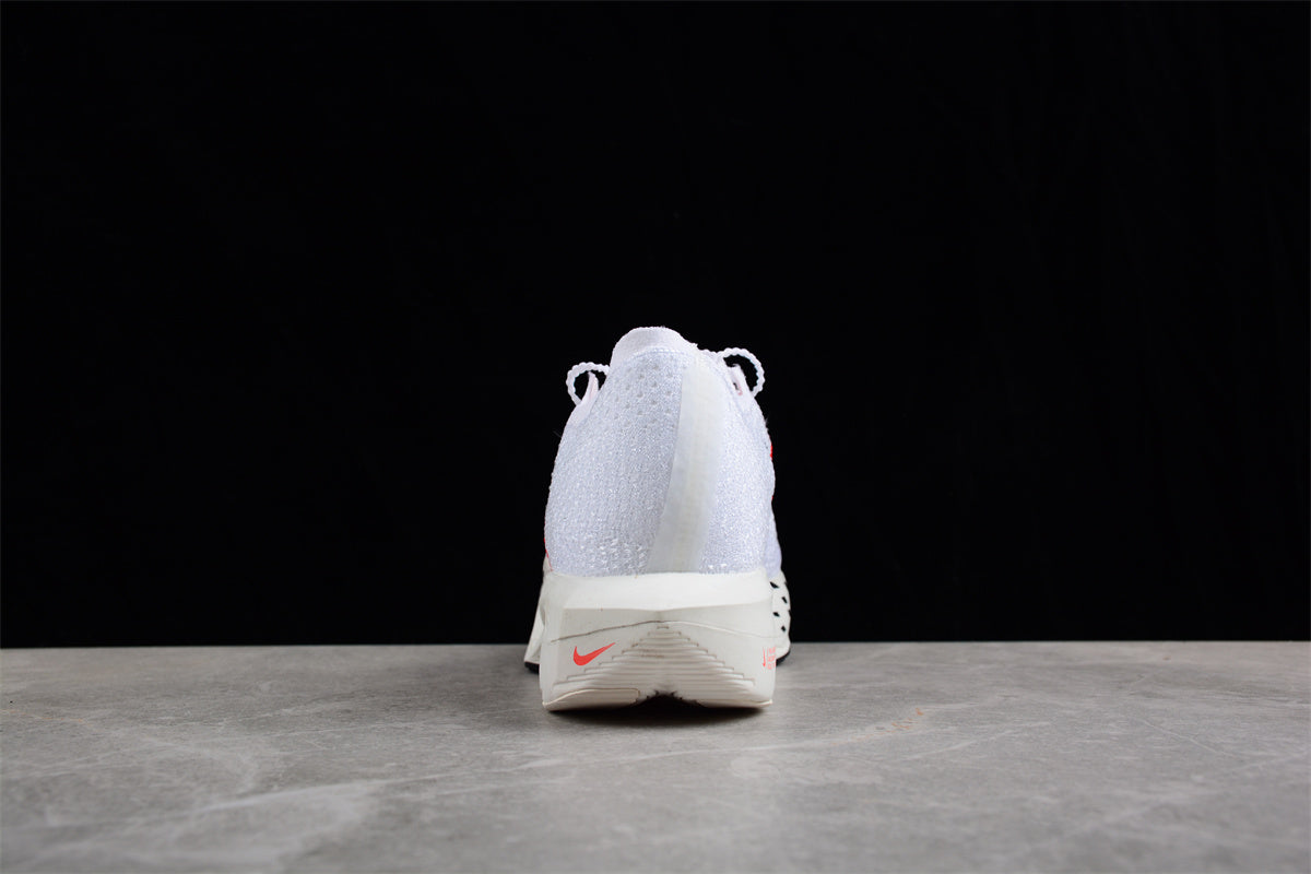 Zoom - Vaporfly Ne - T% 2 And Red Shoes - White Unisex Streetwear Limited Edition
