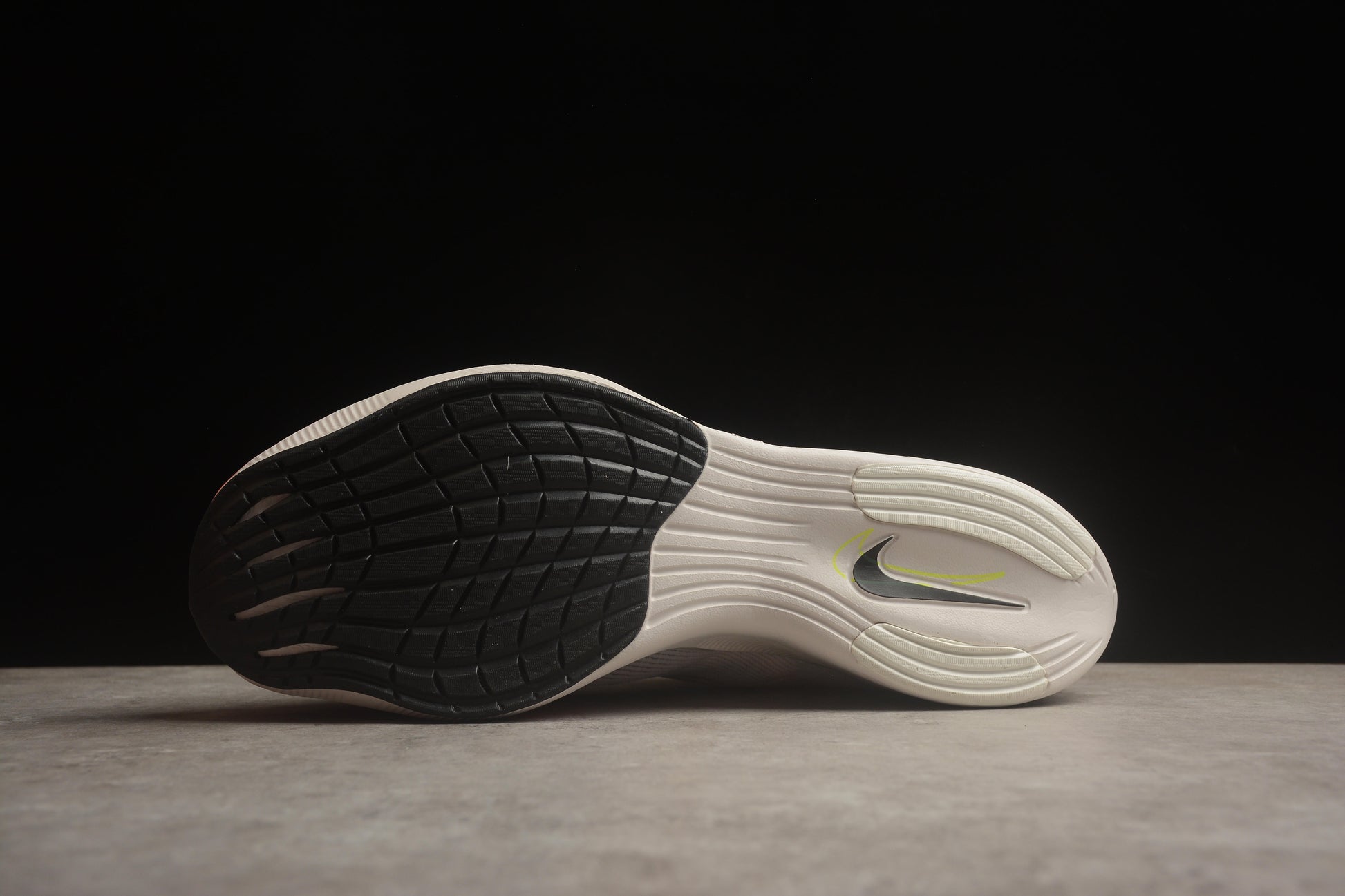 Zoom - Vaporfly Ne - T% 2 And Pink - White Unisex Streetwear Limited Edition