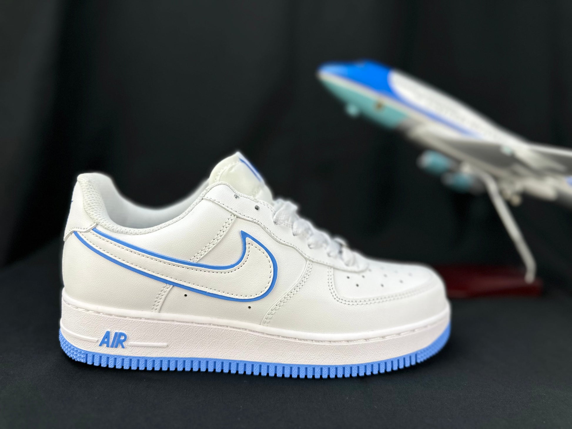 NIKE Air Force 1 'double Swoosh - Blue' - White Unisex Streetwear Limited Edition - Nike Air Force 1 'Double Swoosh White/Blue' The Nike Air Force 1 'Double Swoosh White/Blue'