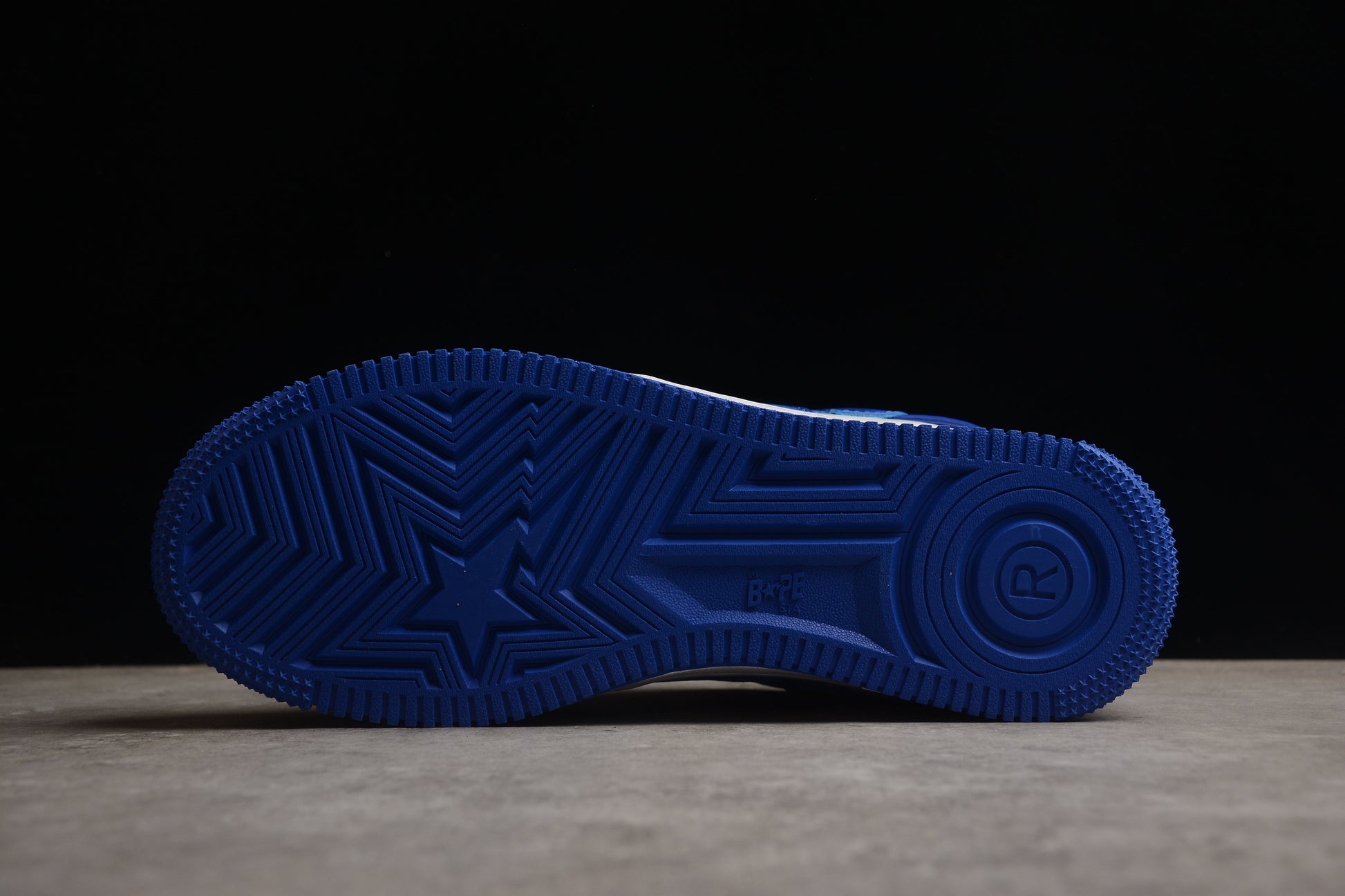 BAPE STA Low-Top Blue and White Patent Leather Sneakers - detail - replica sneakers
