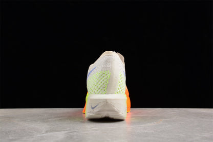 Zoom - Vaporfly Ne - T% 2 White,orange And Blue Shoes Unisex Streetwear Limited Edition - Introducing the Nike ZoomX Vaporfly Next% 2, a revolution in running performance footwear. This model