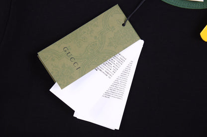 Polo Gucci con logotipo bordado