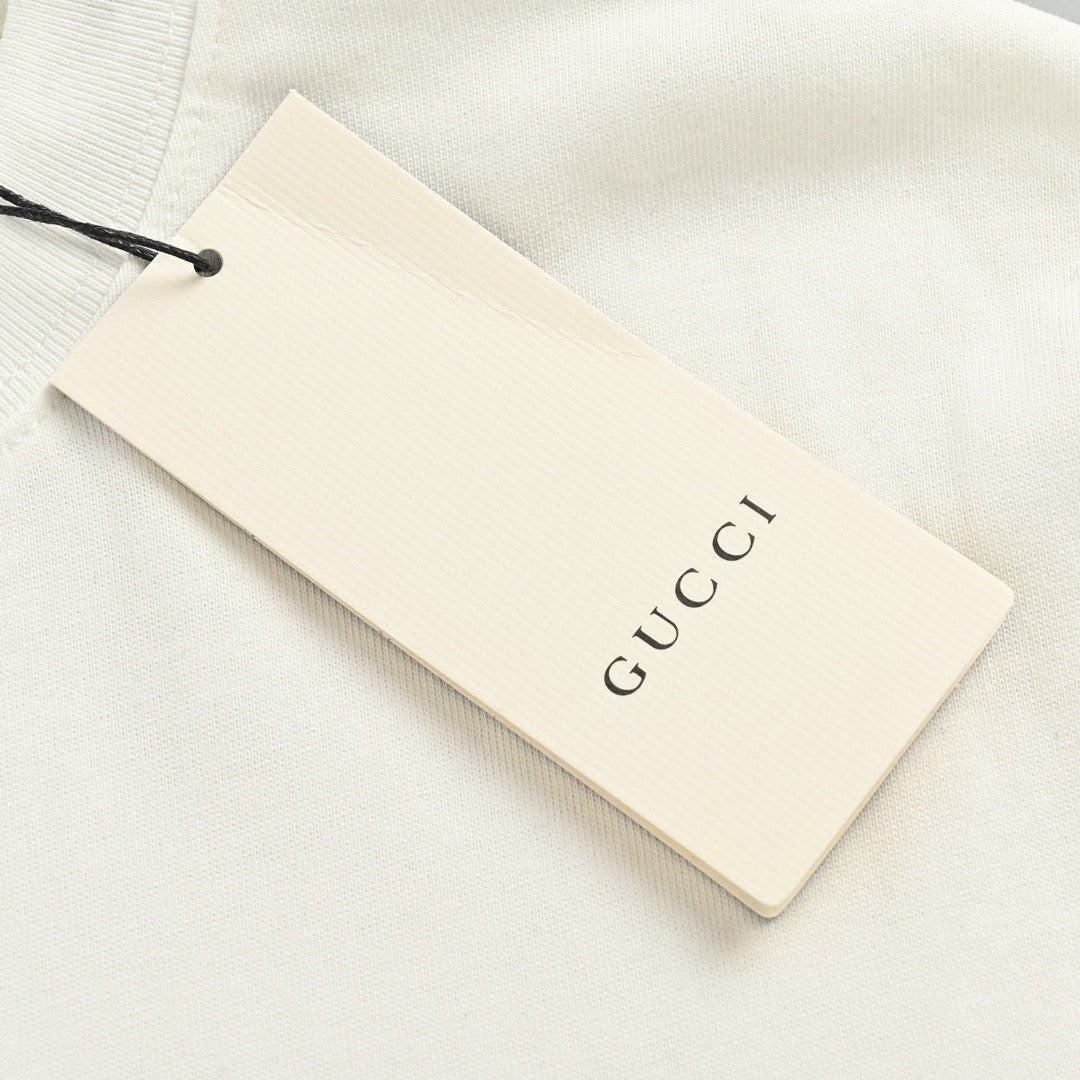 Camiseta Gucci - Logotipo garabateado