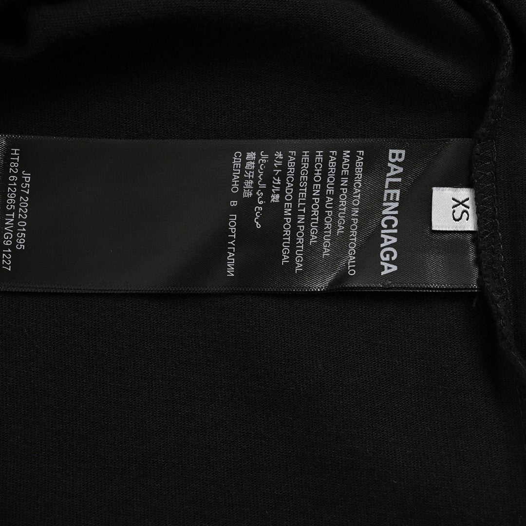 Camiseta Balenciaga con logo gráfico neón