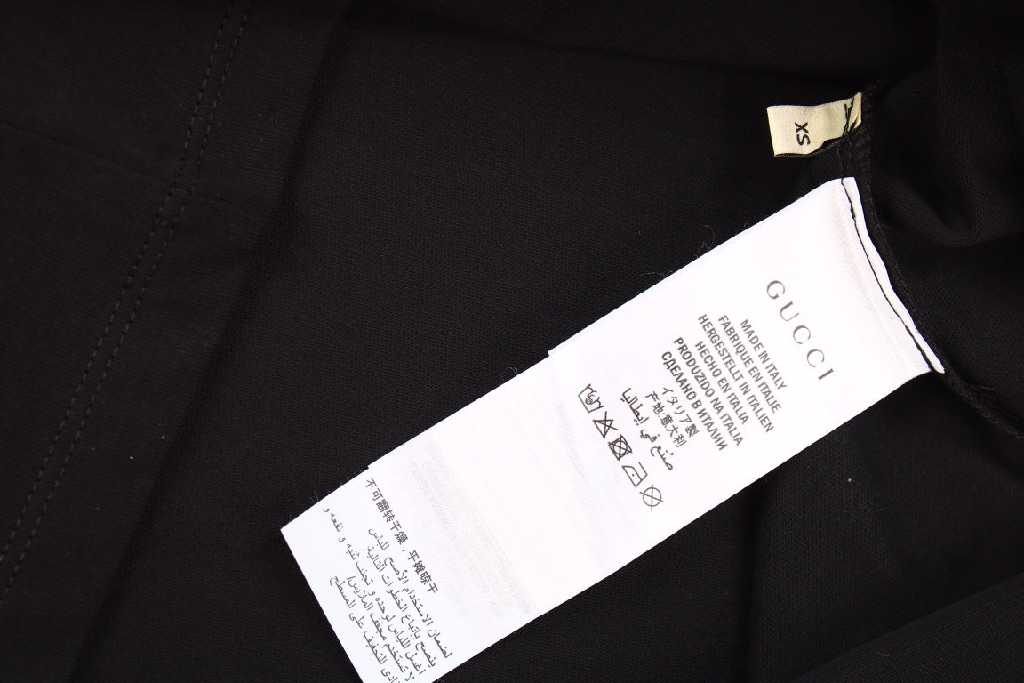 Camiseta Gucci con estampado de perro en negro