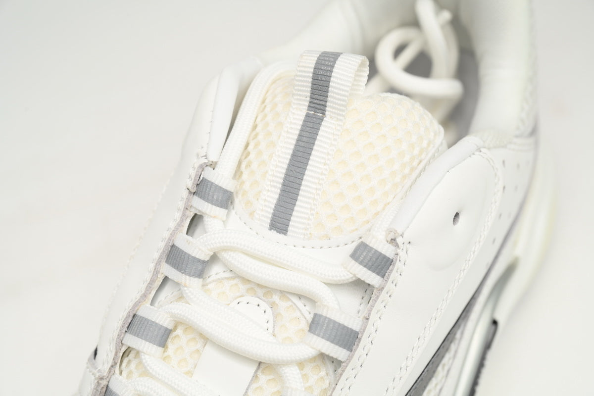 DIOR B22 Silver Sneakers - White Unisex Streetwear Limited Edition