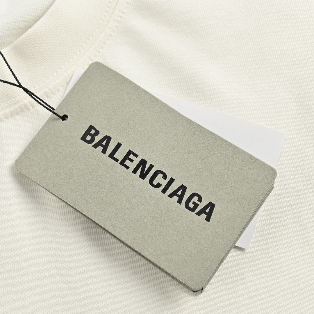 Camiseta Balenciaga - Logotipo en la espalda