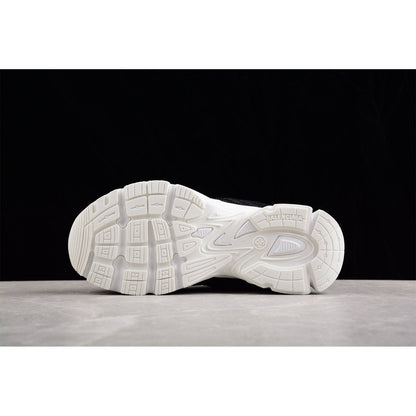 BALENCIAGA Phantom - Biocolor Sneakers Unisex Streetwear Limited Edition - The Balenciaga Phantom x Biocolor infuses vibrant dual-tone aesthetics into the brand's streamlined sneaker design.