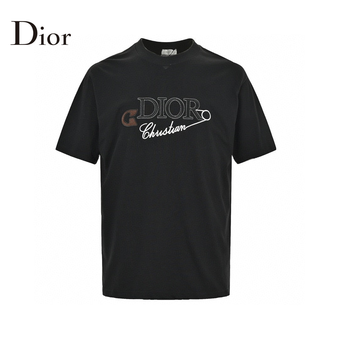 Dior Christian Graphic T-shirt - Black Unisex Streetwear Limited Edition - <span>This Dior t-shirt features a bold graphic design with 'Christian Dior' text prominently displayed. The
