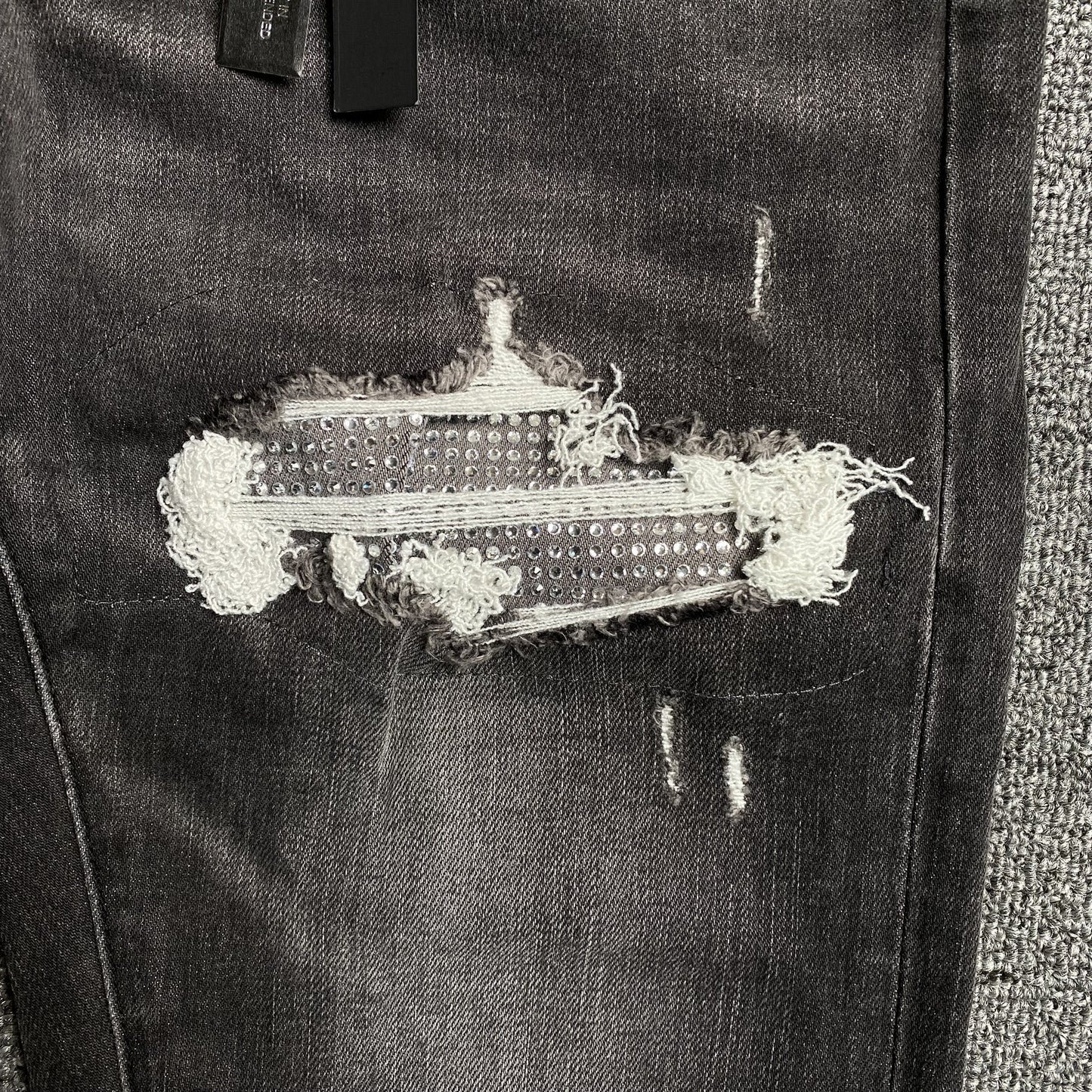 AMIRI SLASH SLIM JEANS