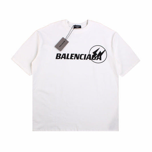 BALENCIAGA Logo T-shirt - White Unisex Streetwear Limited Edition - The BALENCIAGA LOGO T-SHIRT WHITE - REPLICA is a timeless blend of luxury and simplicity