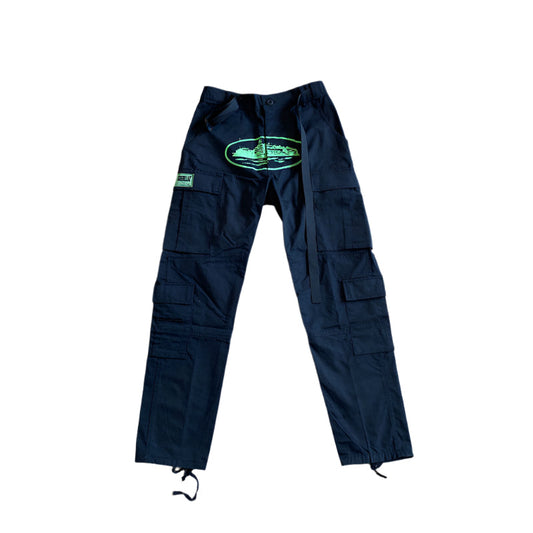 CORTEIZ Alcatraz Cargo Pants - Green - Black Unisex Streetwear Limited Edition - The CORTEIZ ALCATRAZ CARGO PANTS BLACK/GREEN - REPLICA deliver bold streetwear energy and practical design.