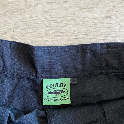 PANTALÓN CORTEIZ ALCATRAZ CARGO NEGRO/VERDE