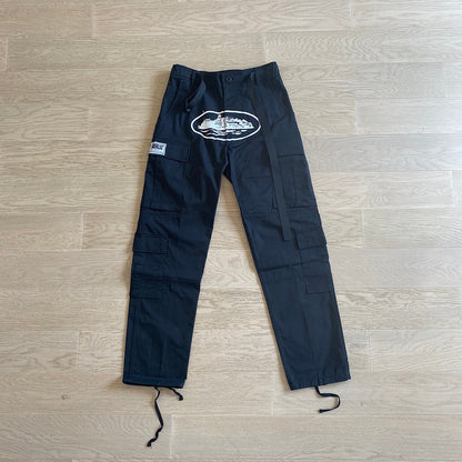 CORTEIZ Alcatraz Cargo Pants - White - Black Unisex Streetwear Limited Edition - The CORTEIZ ALCATRAZ CARGO PANTS BLACK/WHITE - REPLICA deliver a perfect combination of bold design