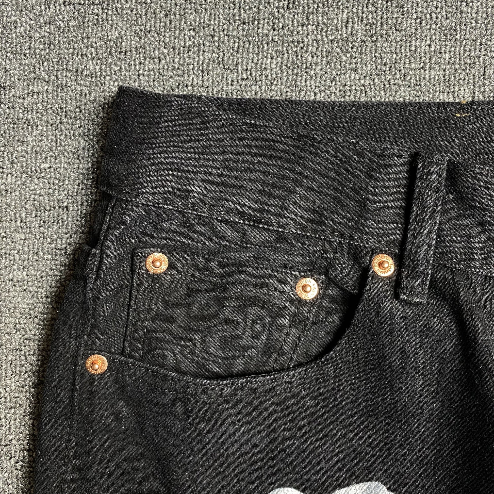 DENIM Tears - Levi's Cotton Wreath Jeans - Black Unisex Streetwear Limited Edition - The Denim Tears x Levi's Cotton Wreath Jeans Black Replica bring together iconic design and