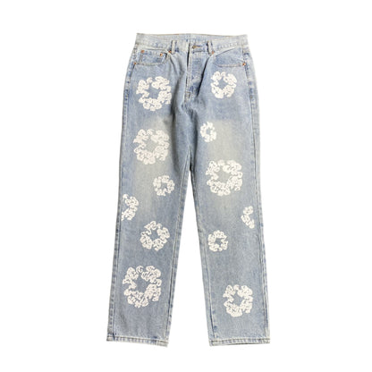 DENIM Tears - Levi's Cotton Wreath Jeans Light Wash - Black Unisex Streetwear Limited Edition - The Denim Tears x Levi's Cotton Wreath Jeans Ligth Wash Replica bring together iconic design