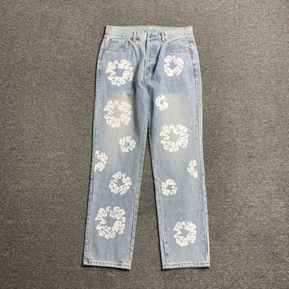 DENIM Tears - Levi's Cotton Wreath Jeans Light Wash - Black Unisex Streetwear Limited Edition - The Denim Tears x Levi's Cotton Wreath Jeans Ligth Wash Replica bring together iconic design