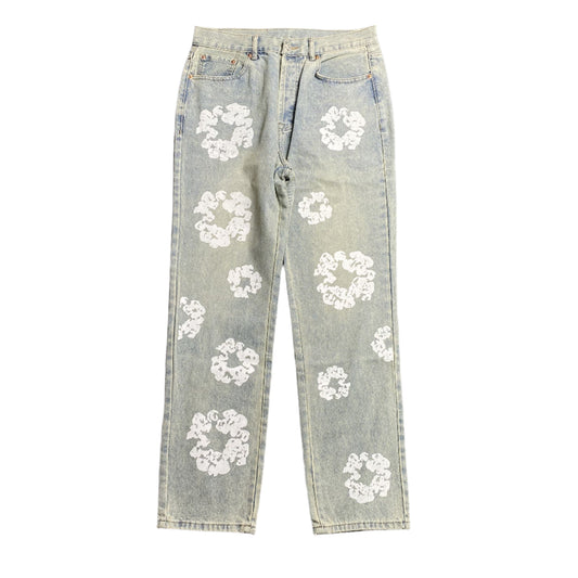 DENIM Tears - Levi's Dirty Wash Wreath Jeans Light Wash - Black Unisex Streetwear Limited Edition - The Denim Tears x Levi's Dirty Wash Wreath Jeans Light Wash Replica bring together iconic