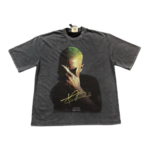 FRANK Ocean Vintage Graphic Tee Dark T-Shirt - Grey Unisex Streetwear Limited Edition - The FRANK OCEAN VINTAGE GRAPHIC TEE DARK GREY - REPLICA blends artistic soul with vintage