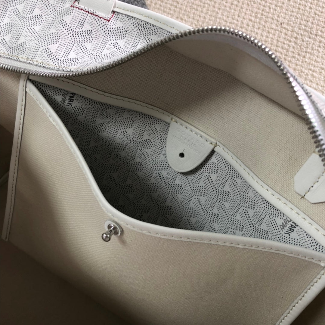 GOYARD ARTOIS PM TOTE BAG WHITE - close up - replica sneakers