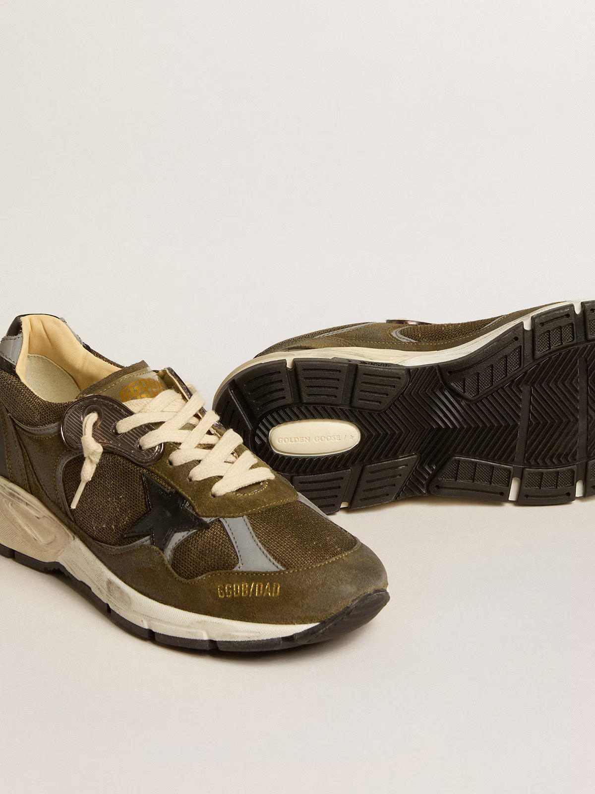 Golden Goose Dad-star Sneaker Olive - Black Unisex Streetwear Limited Edition