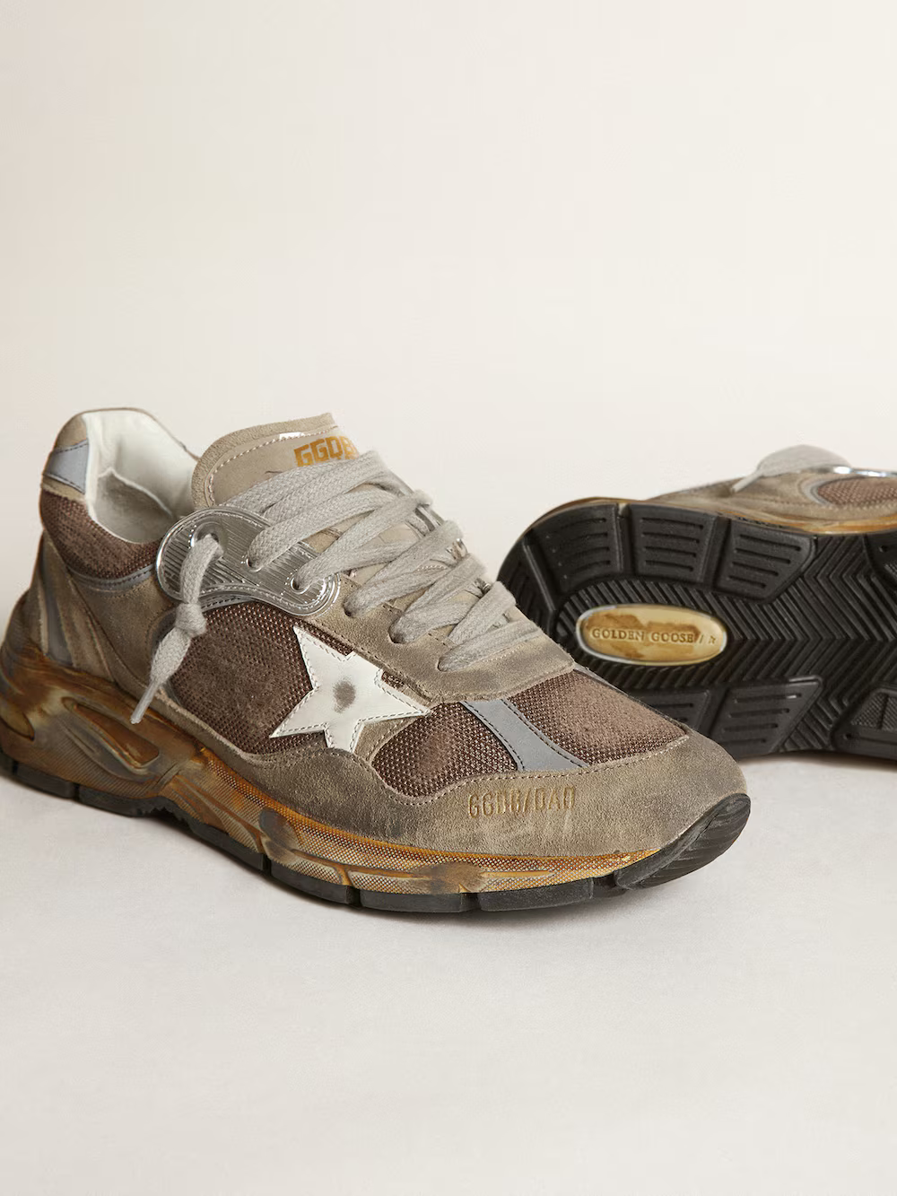 Golden Goose Dad-star Suede Sneaker In - Grey Unisex Streetwear Limited Edition