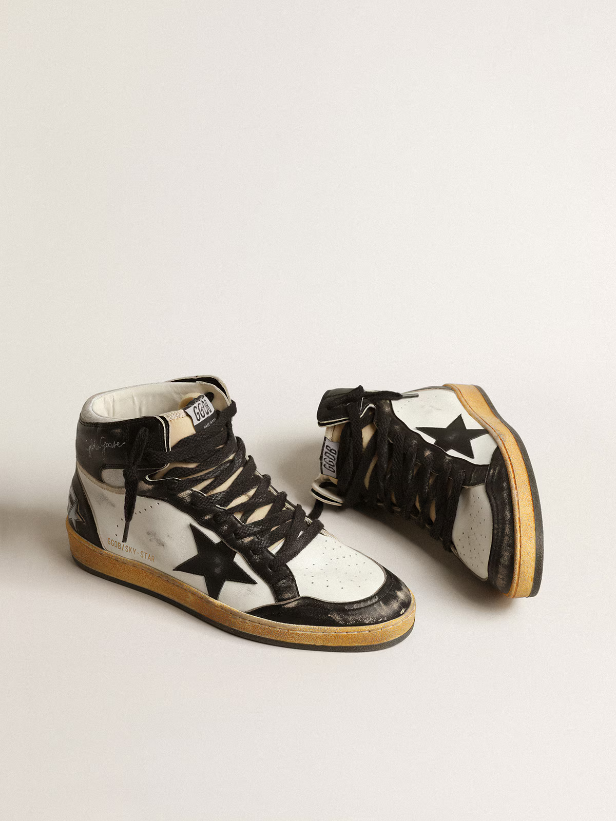 Golden Goose Sky-star c And White - Black Unisex Streetwear Limited Edition