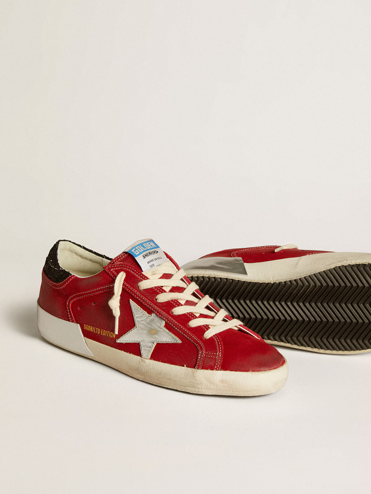 Golden Goose Super-star Ltd Edition c & Silver - Red Unisex Streetwear Limited Edition