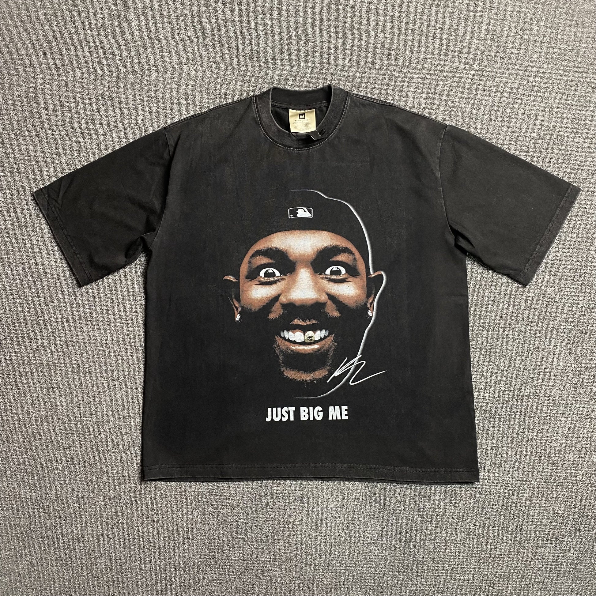 KENDRICK Lamar Vintage Graphic Tee Dark T-Shirt - Grey Unisex Streetwear Limited Edition - The KENDRICK LAMAR VINTAGE GRAPHIC TEE DARK GREY - REPLICA is a must-have for hip-hop