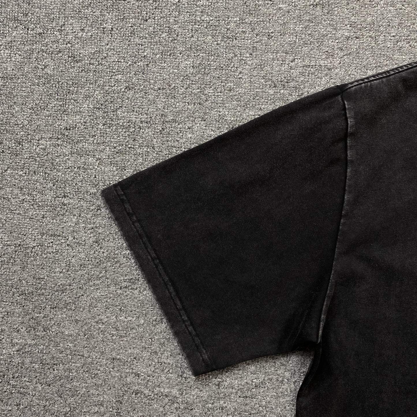 Camiseta gráfica vintage de LeBron James, gris oscuro