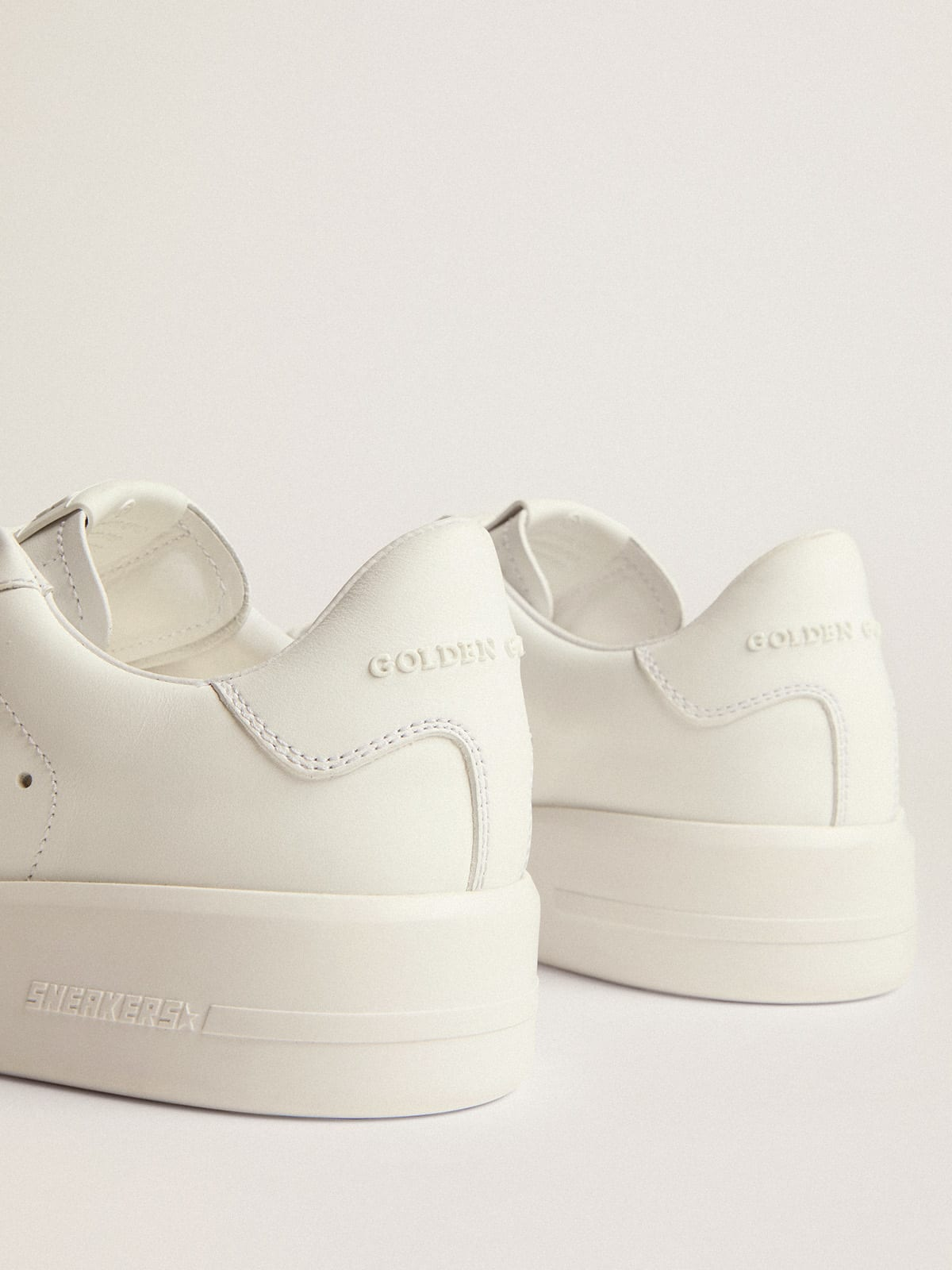 Purestar Sneakers In Leather With Silver-colored Crystal Star - White Unisex Streetwear Limited Edition