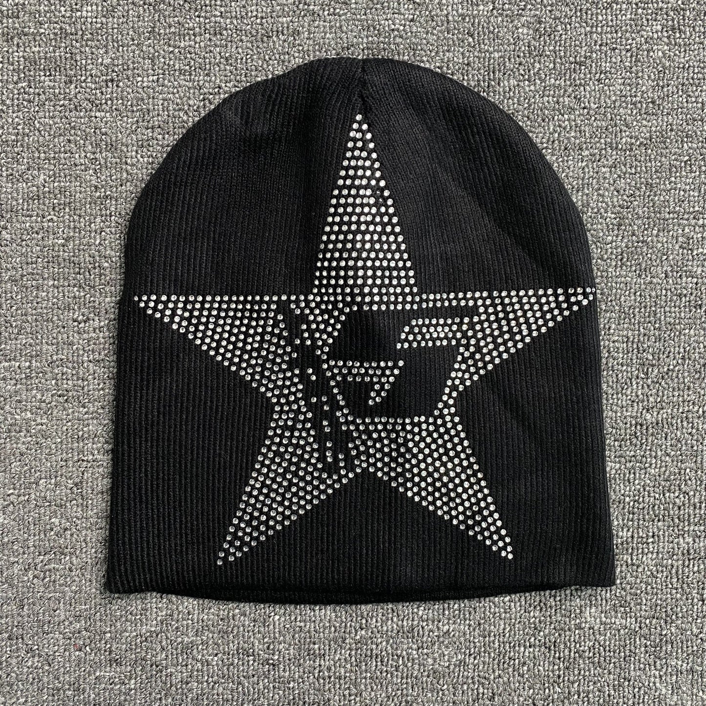 SP5DER BONNET CRÂNE À STRASS NOIR
