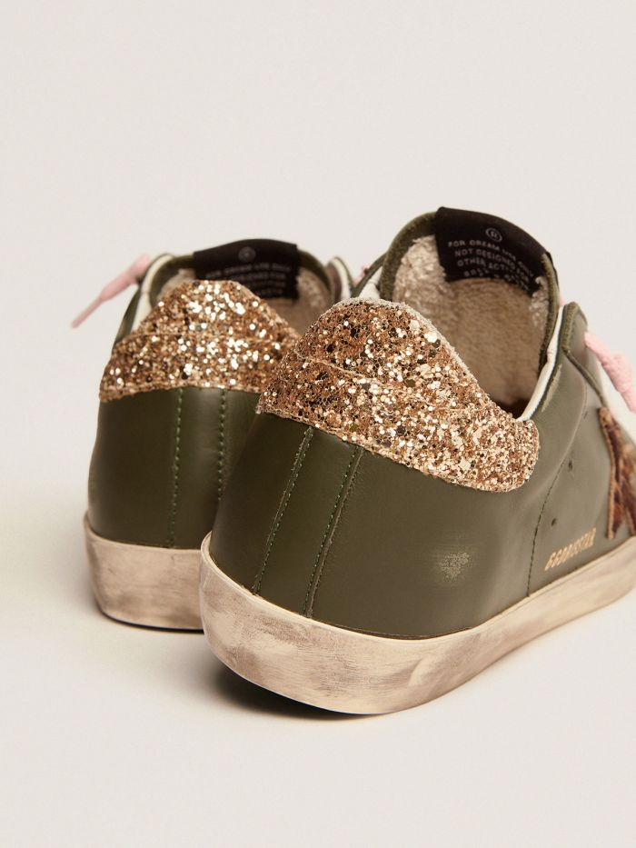 Super-star Sneakers In Dark Leather With Gold Glitter Heel Tab - Green Unisex Streetwear Limited Edition