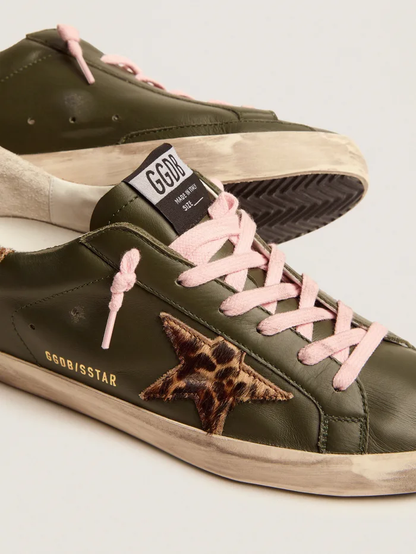 Super-star Sneakers In Dark Leather With Gold Glitter Heel Tab - Green Unisex Streetwear Limited Edition