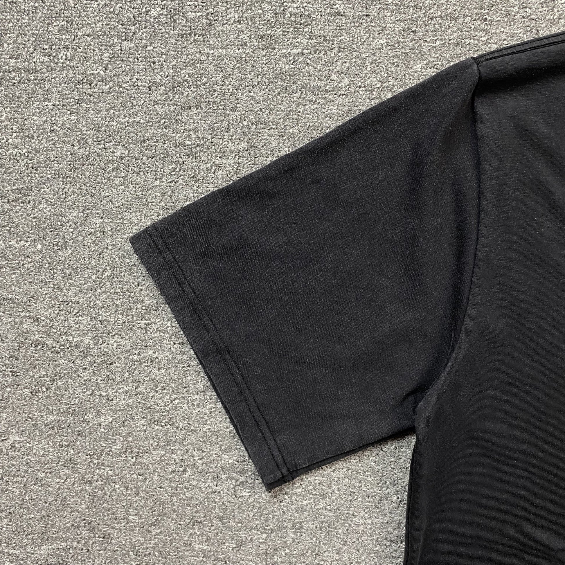 TRAVIS Scott Vintage Graphic Tee T-Shirt - Black Unisex Streetwear Limited Edition - The TRAVIS SCOTT VINTAGE GRAPHIC TEE BLACK - REPLICA brings raw hip-hop energy and vintage