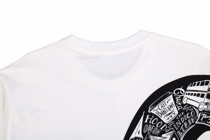 Balenciaga - Supreme T-shirt With Front Logo - White Unisex Streetwear Limited Edition - <p dir='ltr'><span>White t-shirt featuring a small pink Supreme logo on the front. Stylish collaboration