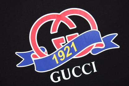 Camiseta con el logo de Gucci de 1921