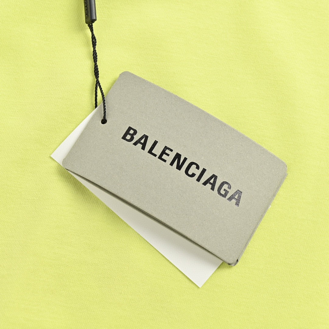 Camiseta Balenciaga - Logotipo superpuesto