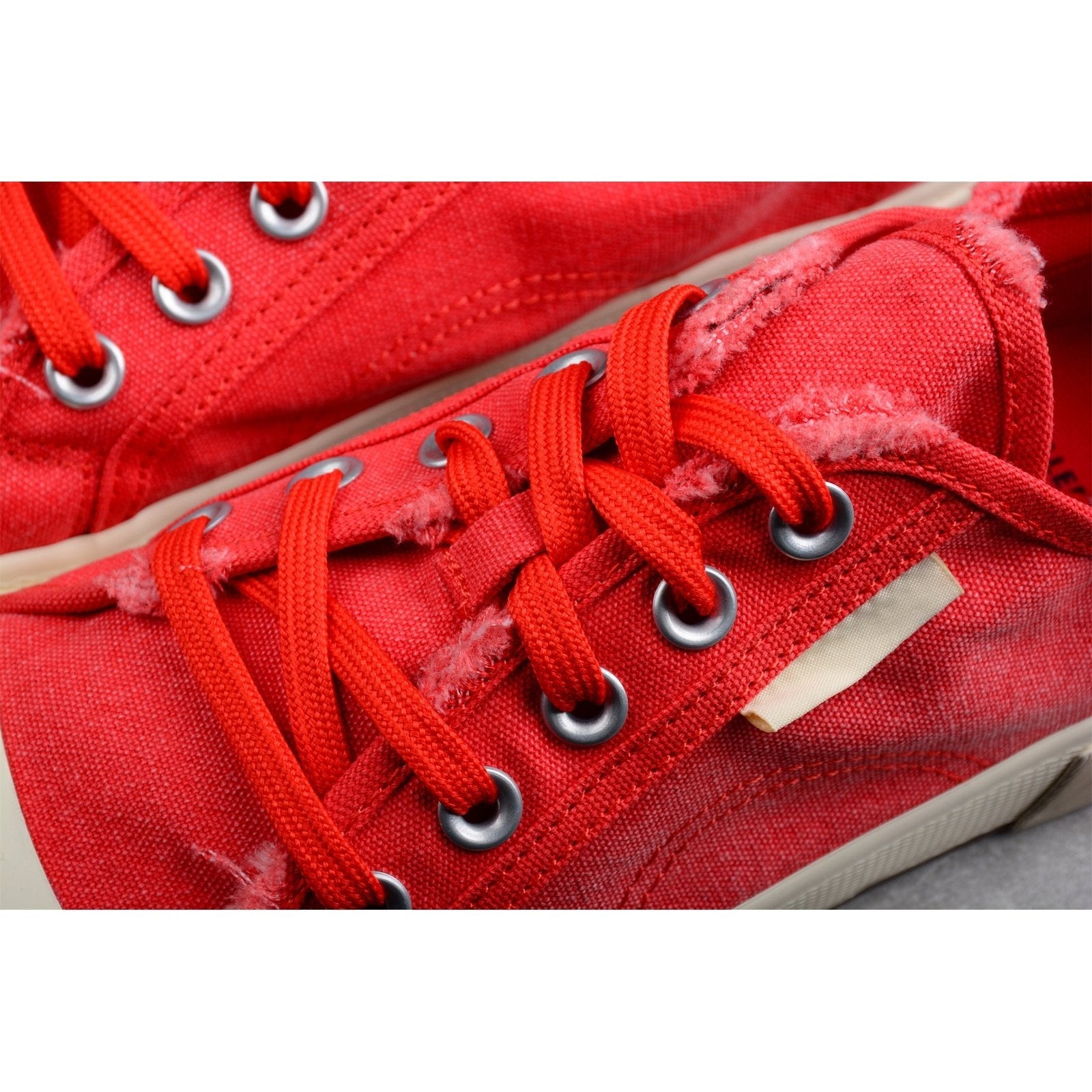 BALENCIAGA Paris Mid Vulc Destr - Sneakers - Red Unisex Streetwear Limited Edition - Introducing the BALENCIAGA Paris Mid Vulc Destr x Red, a striking fusion of bold design