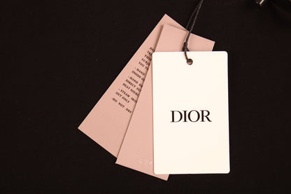 Camiseta Dior con el logo floral CD