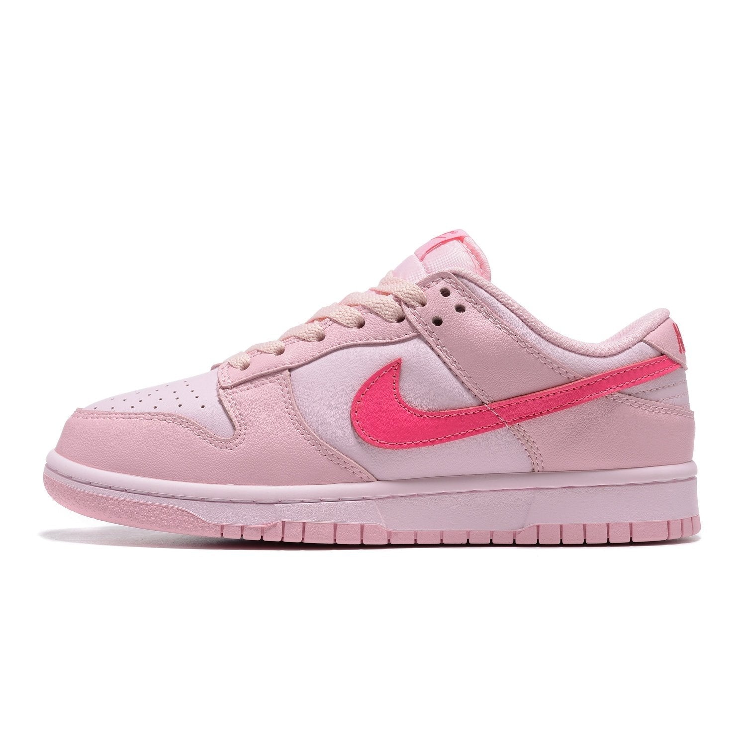 NIKE Dunk Low - Triple Sneakers - Pink Unisex Streetwear Limited Edition