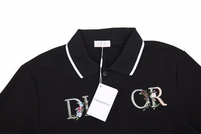 Polo Dior con diseño de logotipo floral