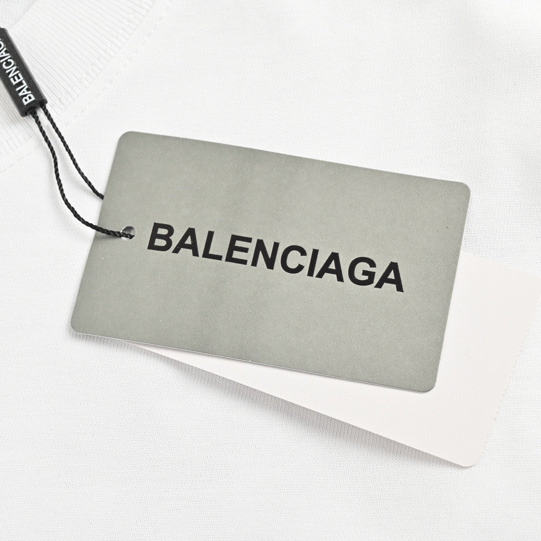 Camiseta Balenciaga - Logotipo desgastado