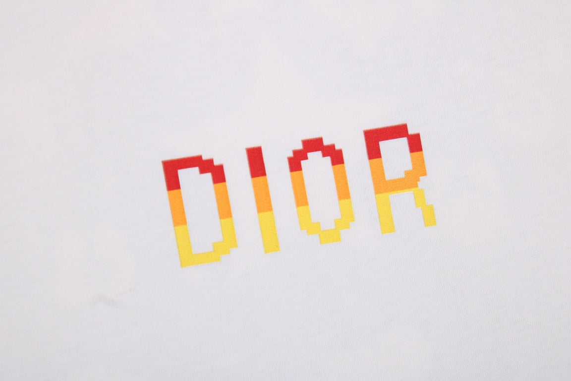 Camiseta con logo degradado de Dior