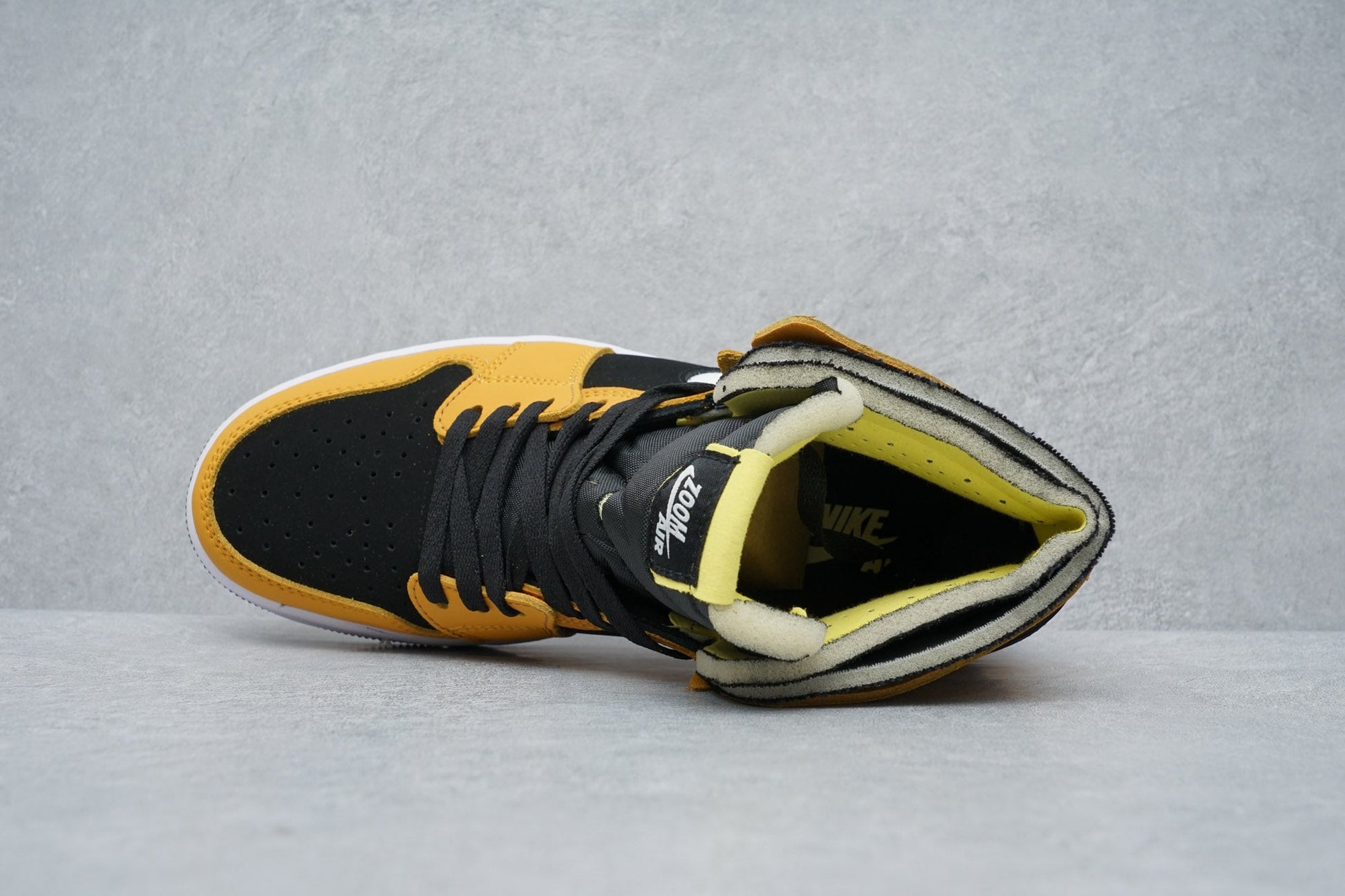 JORDAN 1 High Zoom Air Cmft - Monarch Sneakers - Black Unisex Streetwear Limited Edition