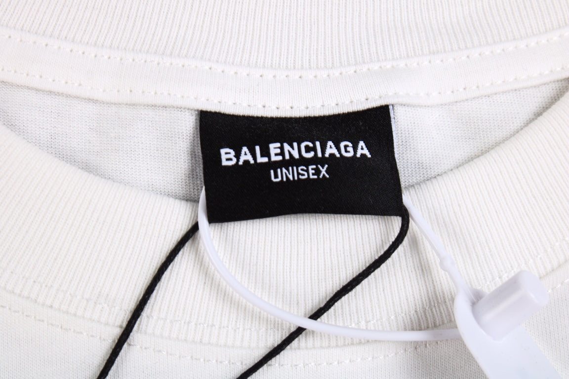 Camiseta blanca con el logo de Balenciaga Toronto