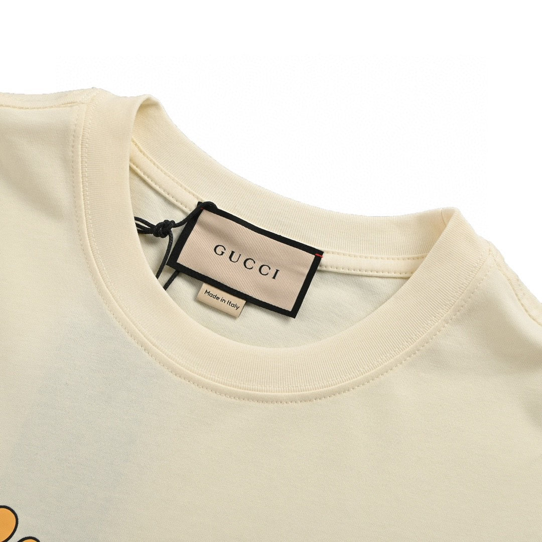 Camiseta blanca Gucci con estampado de dragón