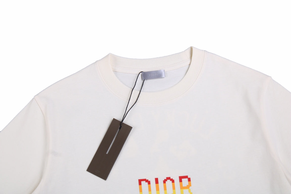 Camiseta con logo degradado de Dior