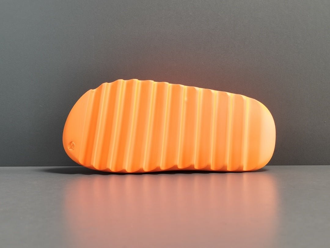 ADIDAS Yeezy Slide - Enflame - Orange Unisex Streetwear Limited Edition